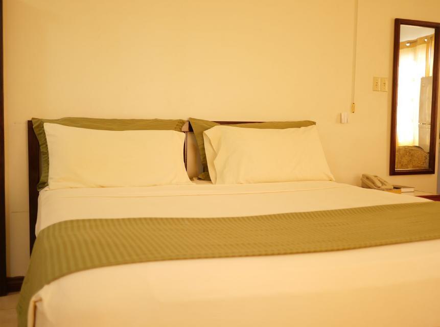 Brandsville Hotel Georgetown Bagian luar foto