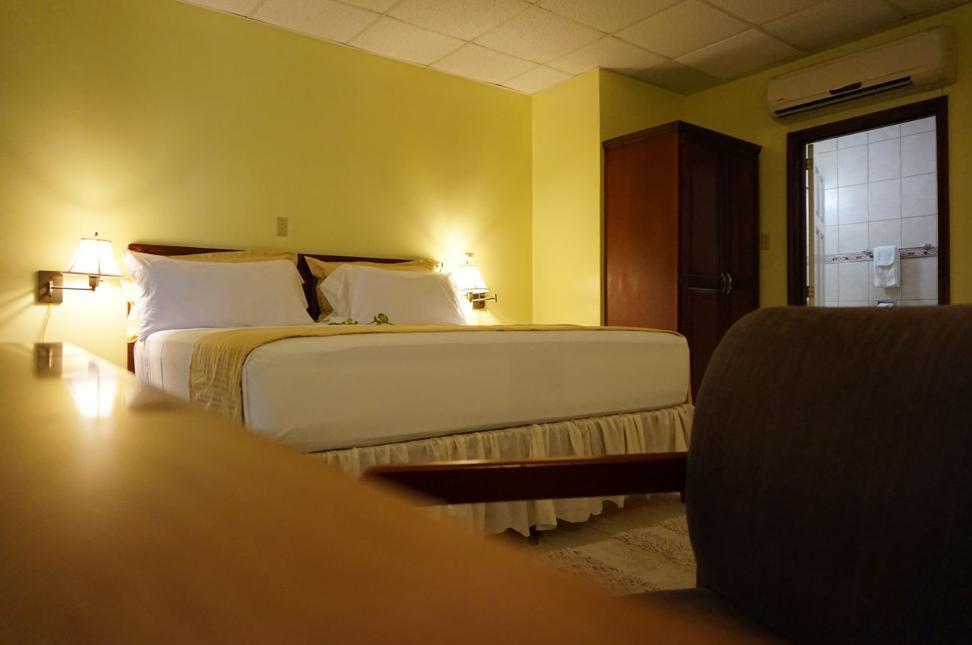 Brandsville Hotel Georgetown Bagian luar foto